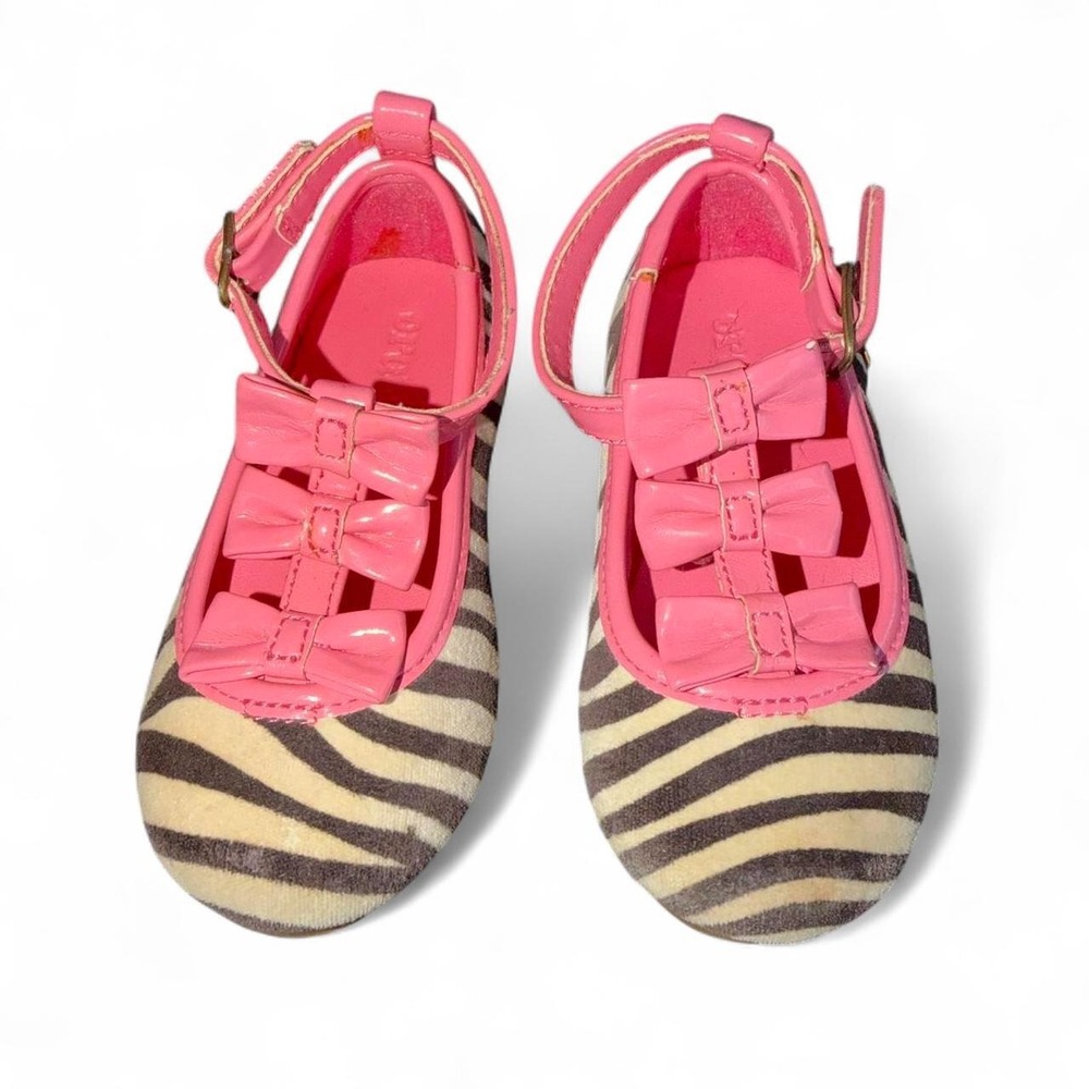 Crazy 8 Zebra Print Mary Jane Flats Toddler Girls Size 8